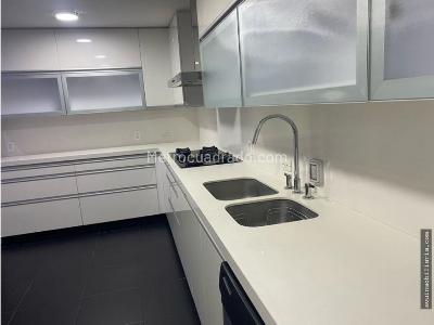 Apartamento en venta en El Refugio, Bogotá · foto 12 de 14