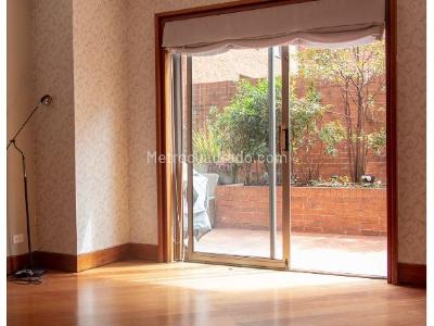 Apartamento de 4 alcobas en venta en Chico, Bogotá, 440 m² · foto 4 de 18