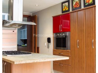 Apartamento de 4 alcobas en venta en Chico, Bogotá, 440 m² · foto 10 de 18