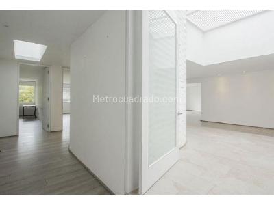 Casa de 5 alcobas en venta en Santa Ana Oriental, Bogotá, 655 m² · foto 5 de 19