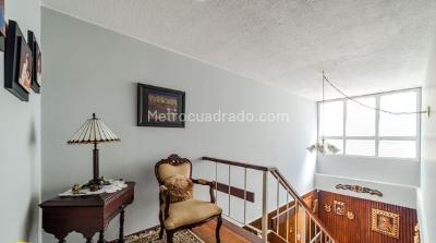 Apartamento de 3 alcobas en venta en Antiguo Country, Bogotá, 165 m² · foto 6 de 19