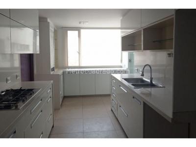 Apartamento en venta en Los Rosales, Bogotá · foto 8 de 11