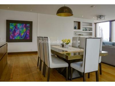 Apartamento de 4 alcobas en venta en El Refugio, Bogotá, 300 m² · foto 4 de 20