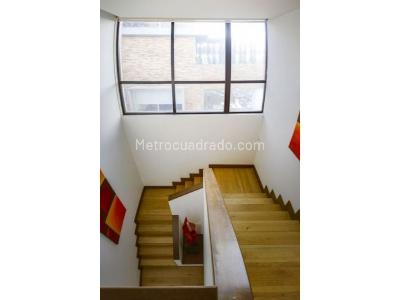 Apartamento de 4 alcobas en venta en El Refugio, Bogotá, 300 m² · foto 9 de 20