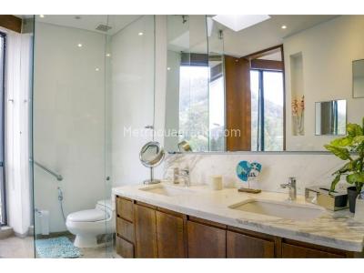 Apartamento de 4 alcobas en venta en El Refugio, Bogotá, 300 m² · foto 15 de 20