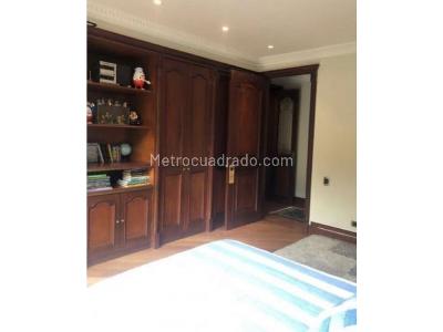 Apartamento en venta en Santa Barbara Alta, Bogotá · foto 12 de 19