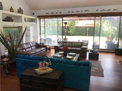 Casa en venta en Guaymaral, Bogotá · foto 2 de 10
