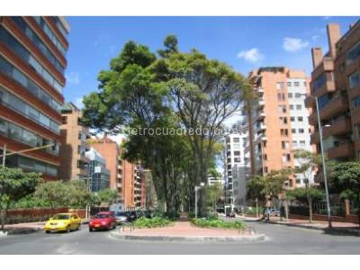 Apartamento en venta en Chico, Bogotá · foto 2 de 6