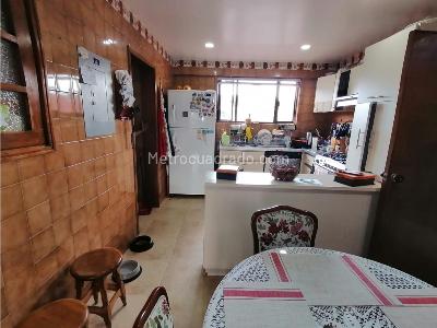 Apartamento de 3 alcobas en venta en El Batán, Bogotá, 170 m² · foto 15 de 20