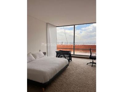 Apartamento de 3 alcobas en venta en Los Rosales, Bogotá, 242 m² · foto 7 de 16