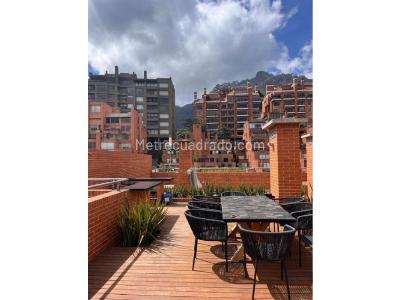 Apartamento de 3 alcobas en venta en Los Rosales, Bogotá, 242 m² · foto 15 de 16