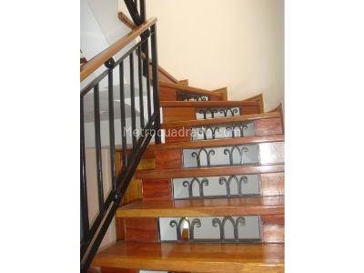 Casa de 3 alcobas en venta en Gratamira, Bogotá, 295 m² · foto 7 de 20