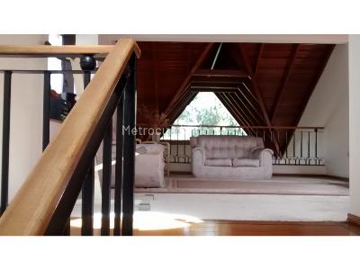 Casa de 3 alcobas en venta en Gratamira, Bogotá, 295 m² · foto 8 de 20