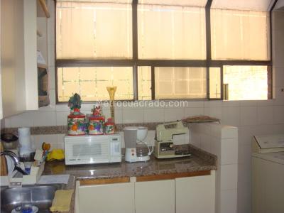 Casa de 3 alcobas en venta en Gratamira, Bogotá, 295 m² · foto 12 de 20
