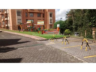 Casa de 3 alcobas en venta en Gratamira, Bogotá, 295 m² · foto 19 de 20