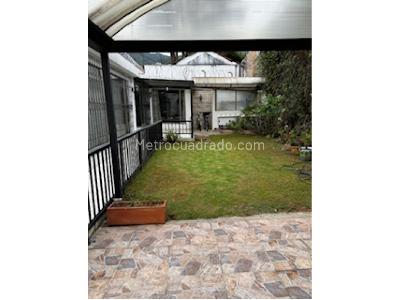 Casa de 3 alcobas en venta en Santa Barbara Alta, Bogotá, 390 m² · foto 6 de 11