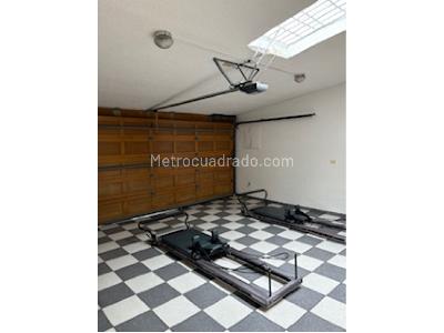 Casa de 3 alcobas en venta en Santa Barbara Alta, Bogotá, 390 m² · foto 7 de 11