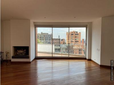 Apartamento de 4 alcobas en venta en Rosales Alto, Bogotá, 442 m² · foto 3 de 17