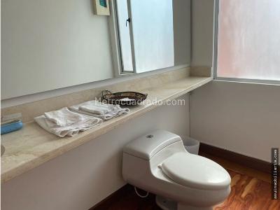 Apartamento de 4 alcobas en venta en Rosales Alto, Bogotá, 442 m² · foto 12 de 17