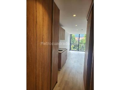 Apartaestudio en venta en Chico, Bogotá, 32 m² · foto 6 de 9