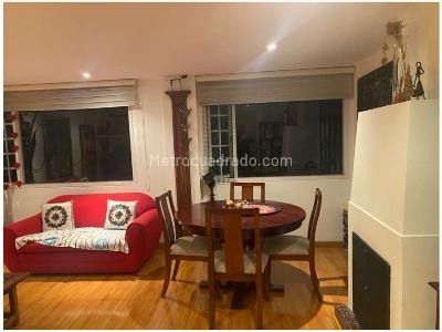 Apartaestudio en venta en La Calleja, Bogotá, 55 m² · foto 2 de 5