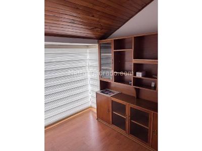 Casa de 3 alcobas en venta en Ilarco, Bogotá, 151 m² · foto 8 de 16