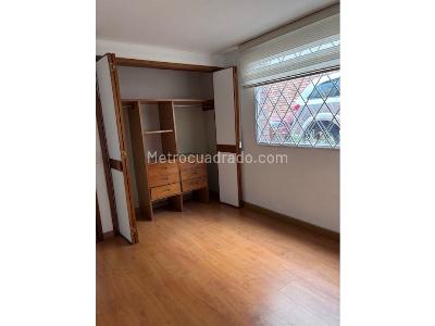 Casa de 3 alcobas en venta en Ilarco, Bogotá, 151 m² · foto 12 de 16