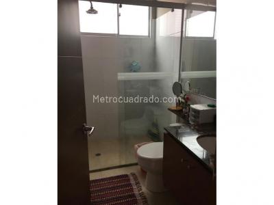 Apartamento de 2 alcobas en venta en Usaquen, Bogotá, 132 m² · foto 4 de 13