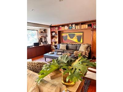 Apartamento de 2 alcobas en venta en Rosales Bajo, Bogotá, 240 m² · foto 4 de 15