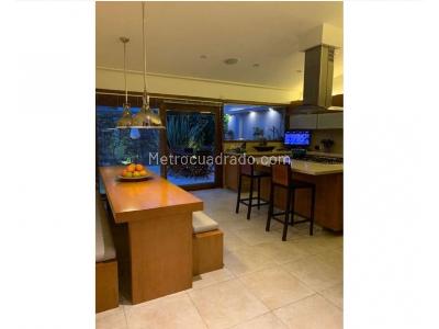 Casa en venta en Santa Barbara Alta, Bogotá · foto 8 de 18