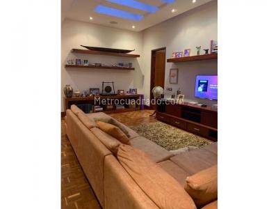 Casa en venta en Santa Barbara Alta, Bogotá · foto 10 de 18