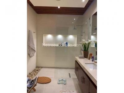 Casa en venta en Santa Barbara Alta, Bogotá · foto 13 de 18
