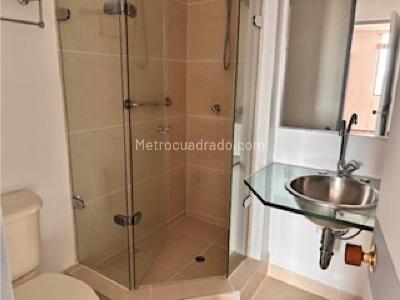 Apartaestudio en venta en Zona G, Bogotá, 47 m² · foto 8 de 13