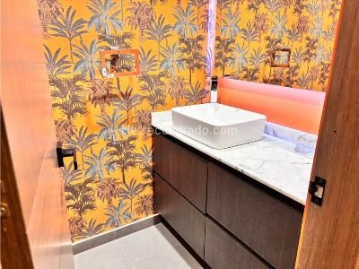 Apartamento de 2 alcobas en venta en Chico, Bogotá, 160 m² · foto 11 de 16