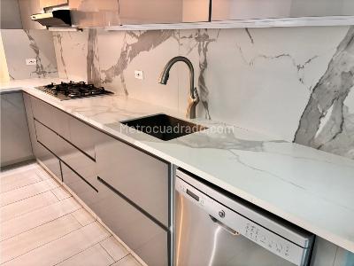 Apartamento de 2 alcobas en venta en Chico, Bogotá, 160 m² · foto 13 de 16