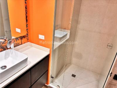 Apartamento de 2 alcobas en venta en Chico, Bogotá, 160 m² · foto 15 de 16