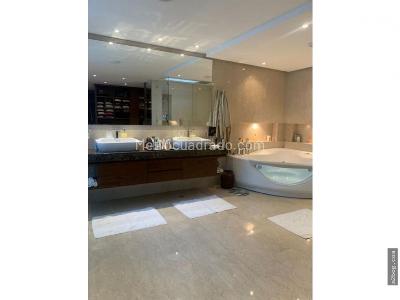 Casa de 4 alcobas en venta en Santa Ana Oriental, Bogotá, 384 m² · foto 13 de 19