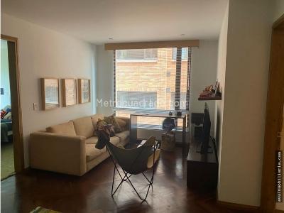 Apartamento de 3 alcobas en venta en Los Rosales, Bogotá, 192 m² · foto 4 de 14