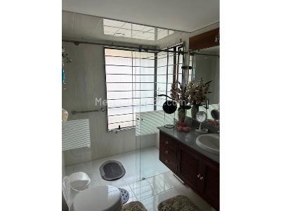Apartamento de 3 alcobas en venta en Santa Barbara Occidental, Bogotá, 211 m² · foto 10 de 16
