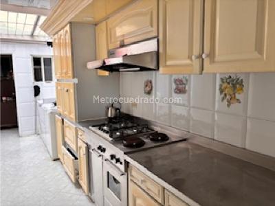 Casa en venta en Niza, Bogotá · foto 6 de 14
