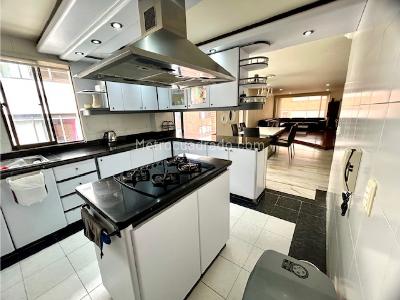 Apartamento en venta en Santa Barbara, Bogotá · foto 4 de 20