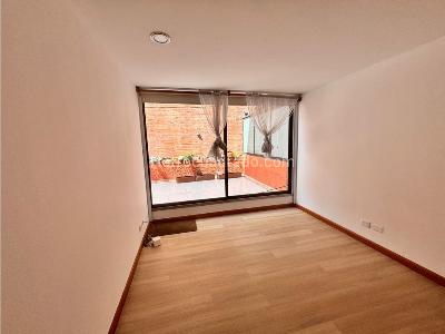Apartamento de 3 alcobas en venta en Chico Norte, Bogotá, 136 m² · foto 10 de 16