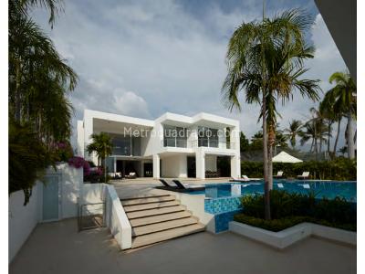 Casa de 4 alcobas en venta en Condominio El Peñon, Girardot, 1212 m² · foto 13 de 20