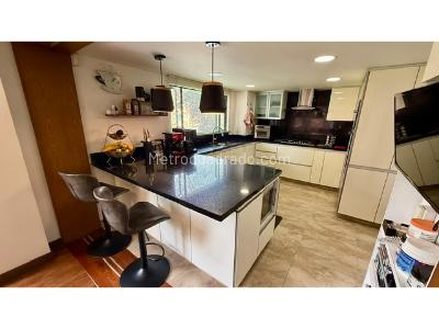 Apartamento en venta en Santa Barbara, Bogotá · foto 6 de 14