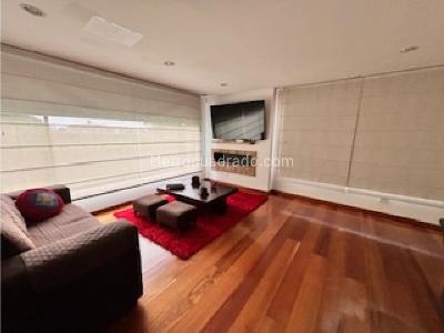 Casa de 5 alcobas en venta en Guaymaral, Bogotá, 440 m² · foto 10 de 20