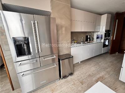 Apartamento en venta en Chico Norte, Bogotá · foto 4 de 7