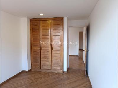 Apartamento en venta en Chico, Bogotá · foto 7 de 17