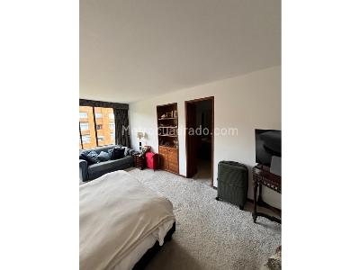 Apartamento de 2 alcobas en venta en La Carolina, Bogotá, 153 m² · foto 6 de 12