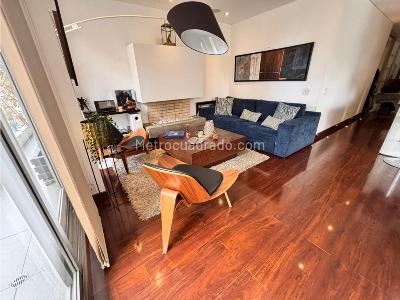Apartamento de 3 alcobas en venta en San Patricio, Bogotá, 156 m² · foto 4 de 9