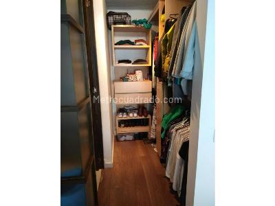 Apartaestudio en venta en Chico Reservado, Bogotá, 76 m² · foto 4 de 7